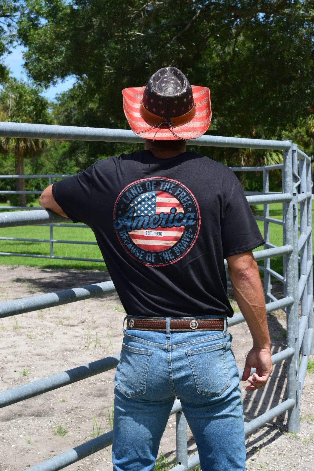 Land of the Free Because of the Brave T-Shirt – USA Flag