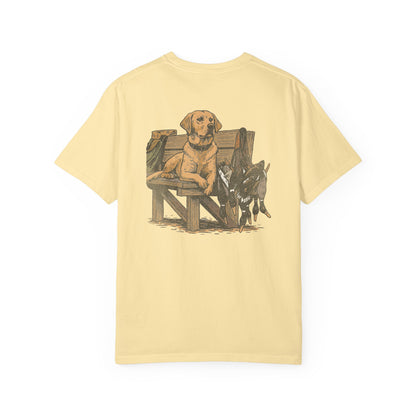 Southern Country Yellow Lab Hunting Dog T-Shirt | Rustic Duck Hunting Graphic Tee for Outdoorsmen