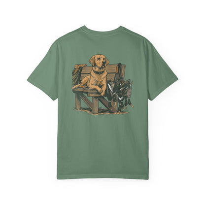 Southern Country Yellow Lab Hunting Dog T-Shirt | Rustic Duck Hunting Graphic Tee for Outdoorsmen