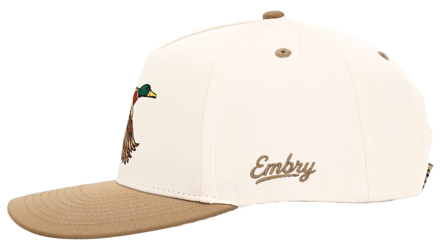 Mallard Duck Hunting Trucker Cap with embroidered duck logo and snapback closure, perfect for outdoor waterfowl enthusiasts.